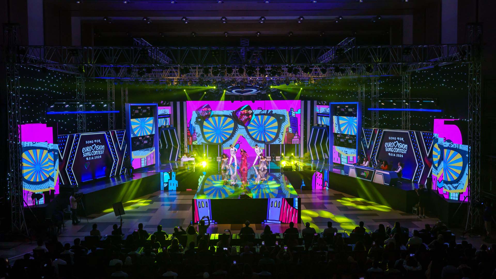 voice-of-bangladesh-pop-art-led-visuals voice-of-bangladesh-pop-art-led-visuals
